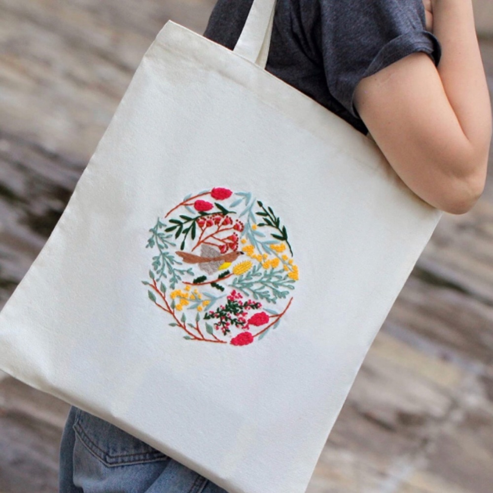 DIY Embroidery Printed Canvas Starter Kit Tote Bag - Picture 5 of 7